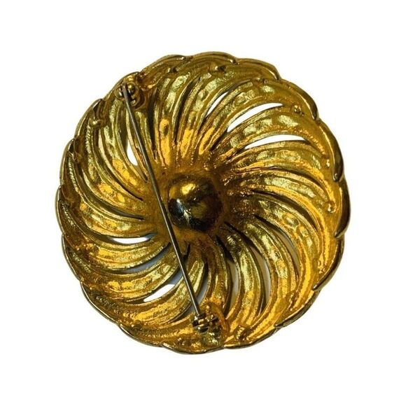 Orena Paris?Round Shape White Pearl swirl Wreath Vintage Gold Tone Brooch Pin 2” - Picture 4 of 5